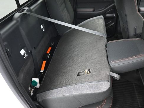 Used 2022 Nissan Frontier PRO-4X w/ Off-Road Protection Package image 41