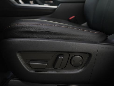 Certified 2024 MAZDA CX-90 Plug-In Hybrid w/ Preferred image 27