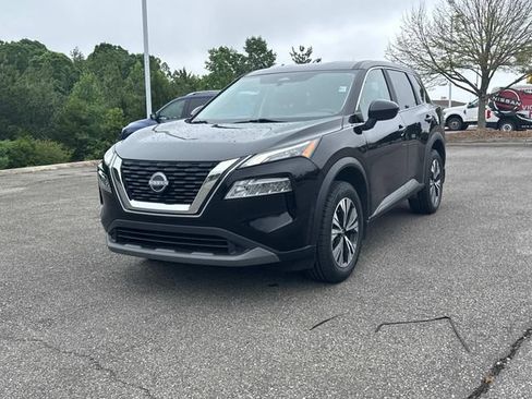 Certified 2023 Nissan Rogue SV FWD image 9