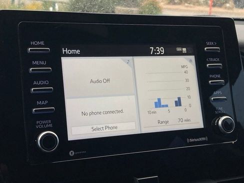 Used 2021 Toyota Camry SE FWD image 21