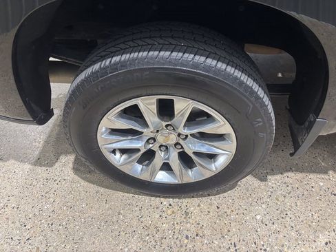 Used 2021 Chevrolet Silverado 1500 LTZ w/ LTZ Premium Package image 10