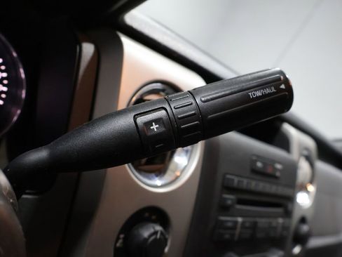 Used 2013 Ford F150 XLT w/ Trailer Tow Pkg image 32