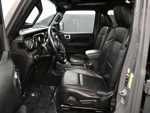 Used 2021 Jeep Wrangler Unlimited Sahara AWD/4WD image 21