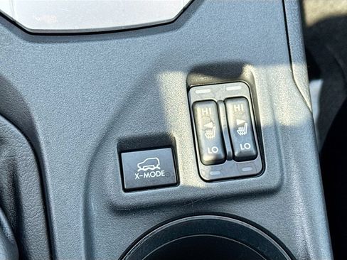Used 2019 Subaru Crosstrek 2.0i Premium AWD/4WD image 19