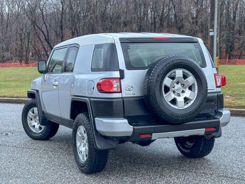Used 2008 Toyota FJ Cruiser 4WD image 14