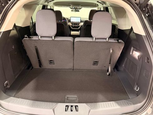 New 2026 Ford Explorer Active AWD/4WD image 12