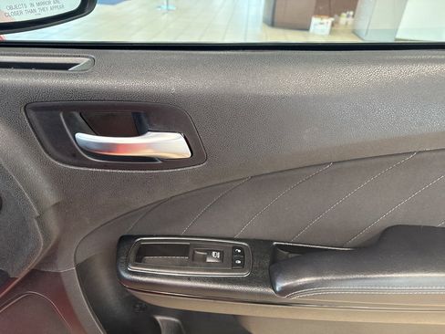 Used 2022 Dodge Charger SXT w/ Blacktop Package image 20