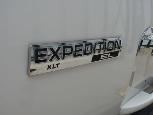Used 2013 Ford Expedition EL XLT AWD/4WD image 7