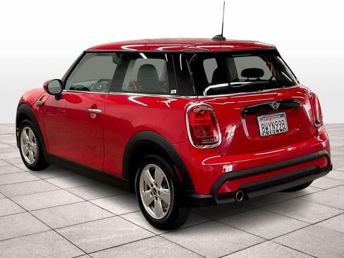 Used 2022 MINI Cooper 2-Door Hardtop image 14