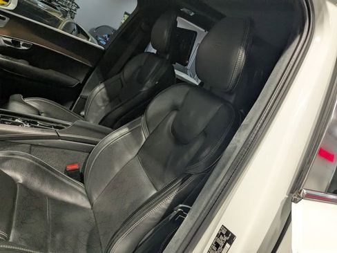 Used 2017 Volvo XC90 T8 Excellence image 26
