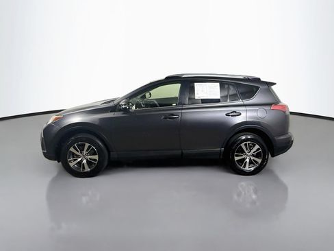 Certified 2017 Toyota RAV4 XLE FWD image 4