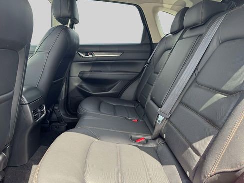 Used 2023 MAZDA CX-5 AWD 2.5 S w/ Premium Plus Pkg image 11