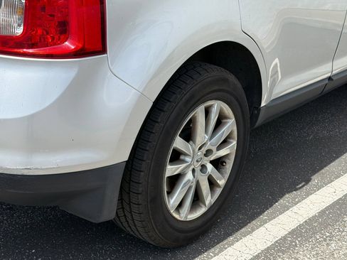 Used 2012 Ford Edge SEL AWD/4WD image 4