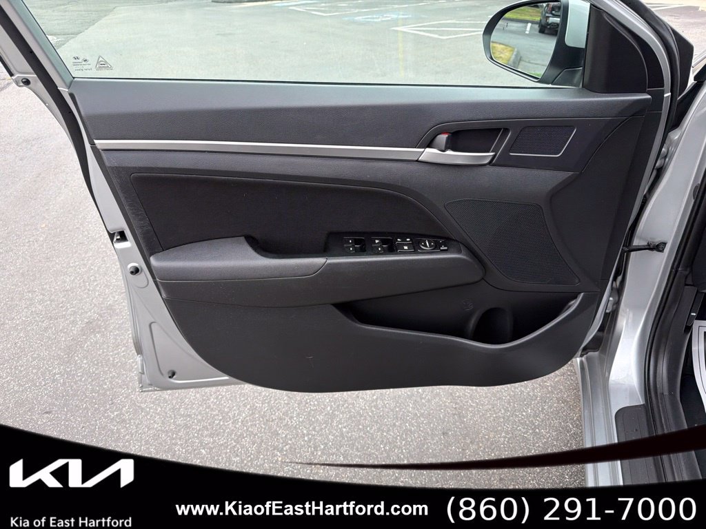 Used 2020 Hyundai Elantra Value Edition w/ Cargo Package (C1) FWD image 30