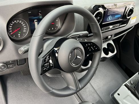 New 2026 Mercedes-Benz Sprinter 2500 image 14