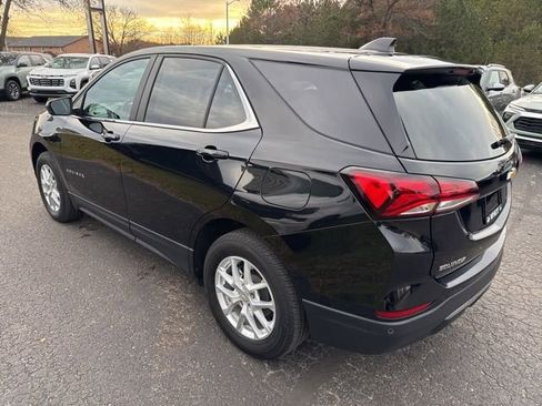 Certified 2023 Chevrolet Equinox LT w/ Driver Convenience Package image 8