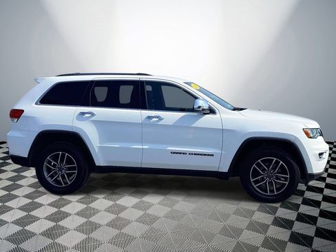 Used 2019 Jeep Grand Cherokee Limited w/ Trailer Tow Group IV AWD/4WD image 6