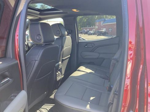 New 2026 Chevrolet Colorado ZR2 w/ Technology Package image 22
