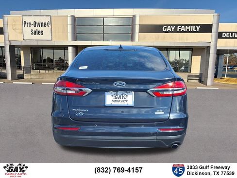 Used 2020 Ford Fusion SE FWD image 19