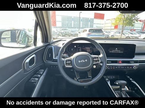 Used 2025 Kia Sorento SX image 12
