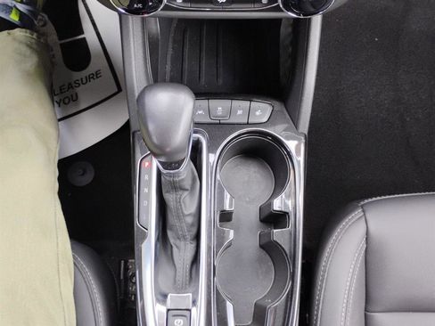 Used 2022 Chevrolet TrailBlazer ACTIV w/ Convenience Package image 24