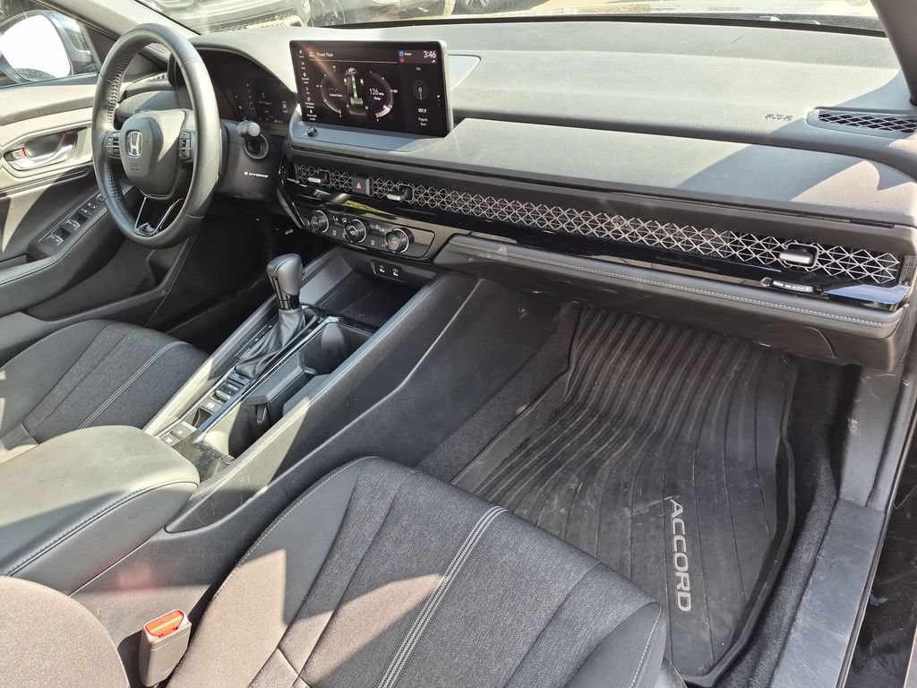 Used 2024 Honda Accord Sport image 17
