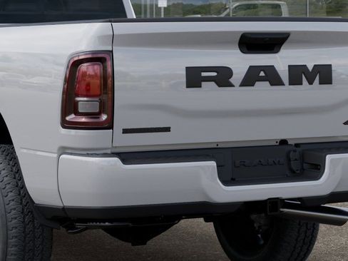New 2026 RAM 3500 Big Horn AWD/4WD image 14