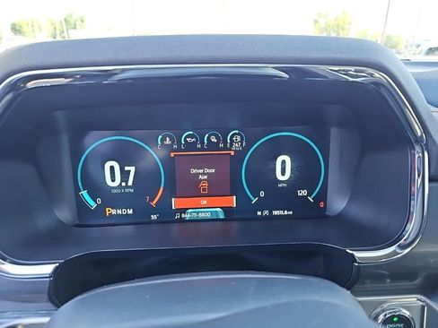 Used 2023 Ford F150 Lariat w/ Equipment Group 502A High AWD/4WD image 8