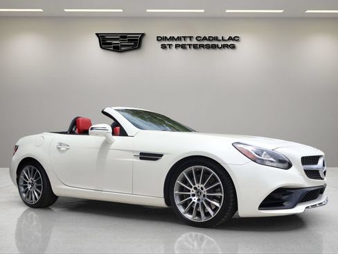 Used 2020 Mercedes-Benz SLC 300 image 8