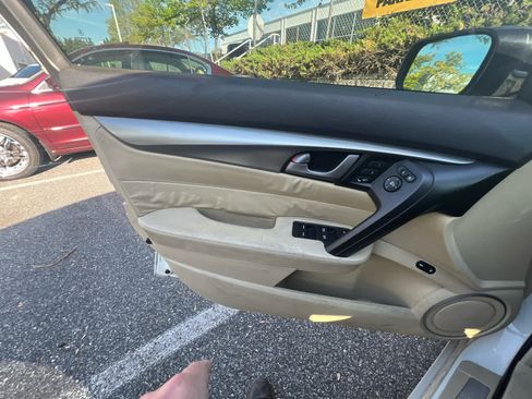 Used 2010 Acura TL w/ Technology Package FWD image 15