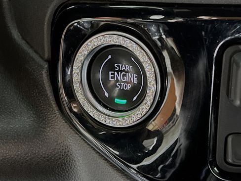 Used 2023 Chevrolet Silverado 1500 LT Trail Boss w/ Protection Package image 23