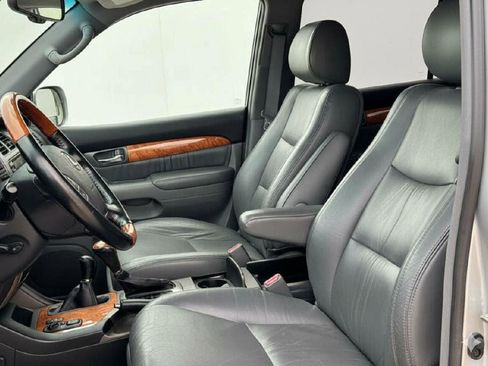 Used 2003 Lexus GX 470 image 11