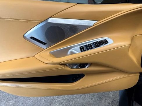 Used 2023 Chevrolet Corvette Stingray Premium Conv w/ Z51 Performance Package RWD image 11