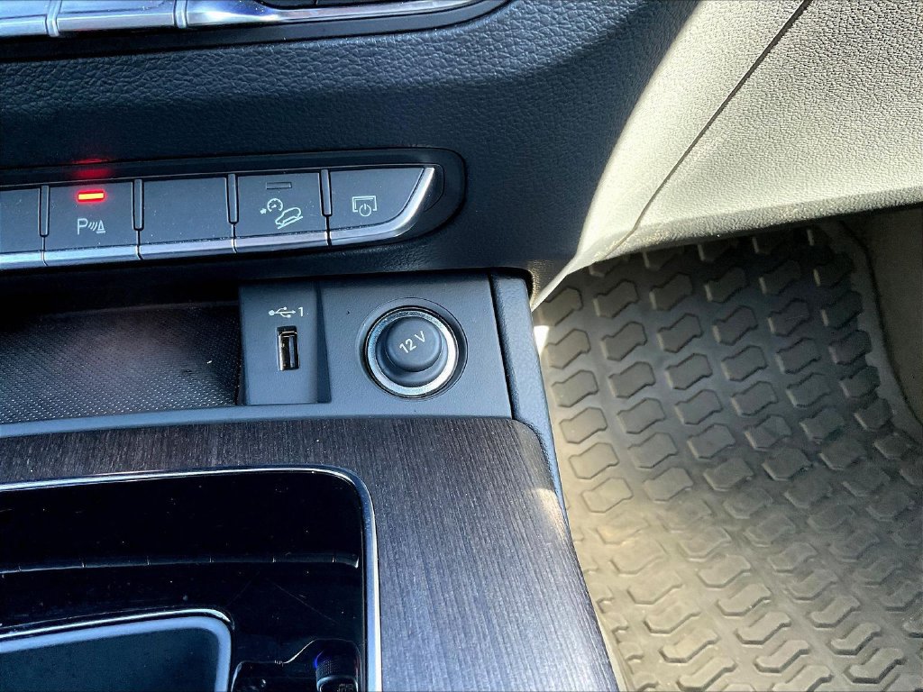Used 2023 Audi Q5 2.0T Premium AWD/4WD image 18