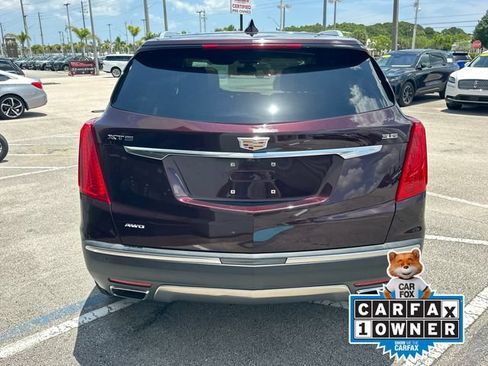 Used 2018 Cadillac XT5 Platinum w/ Driver Assist Package AWD/4WD image 9