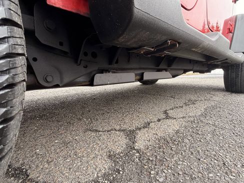 Used 2011 Jeep Wrangler Unlimited Sport w/ Dual Top Group image 20