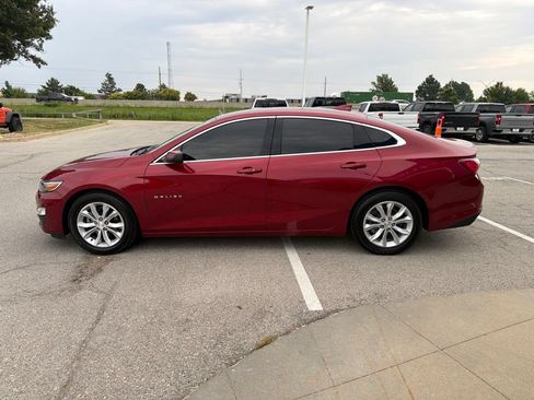 Used 2019 Chevrolet Malibu LT w/ LPO, Convenience Package 2 FWD image 6