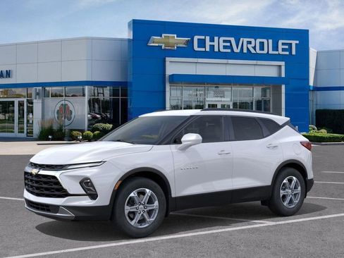 New 2026 Chevrolet Blazer LT w/ Convenience Package image 2