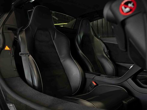 Used 2016 McLaren 650S Spider RWD image 48