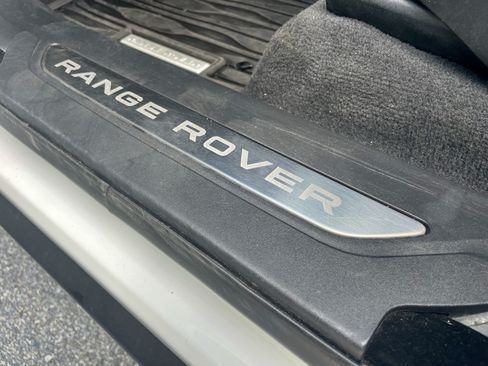 Certified 2026 Land Rover Range Rover Velar S AWD/4WD image 38