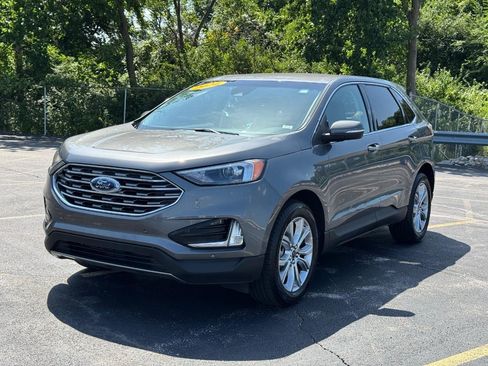 Used 2024 Ford Edge Titanium AWD/4WD image 9