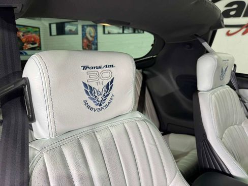 Used 1999 Pontiac Firebird Formula image 24