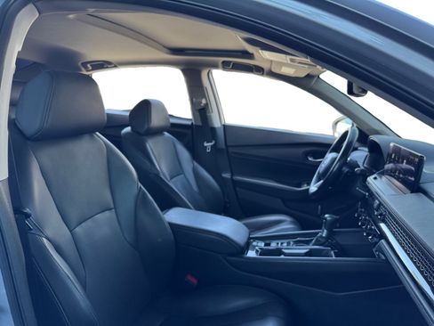 Used 2023 Honda Accord Touring image 15