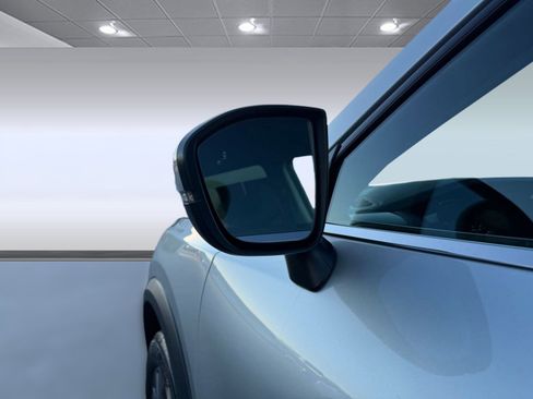 Certified 2024 Nissan Pathfinder SV w/ Black Appearance Package image 20