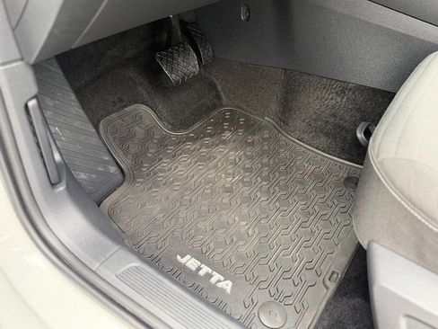 Used 2023 Volkswagen Jetta S image 50