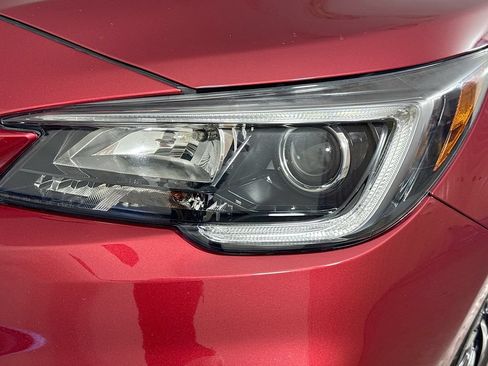Used 2018 Subaru Legacy 2.5i Premium w/ Moonroof Package AWD/4WD image 37