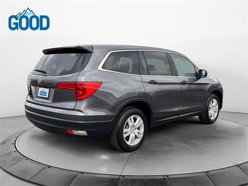 Used 2018 Honda Pilot LX image 5