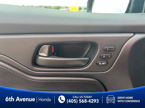 Used 2025 Honda Odyssey Sport-L image 30