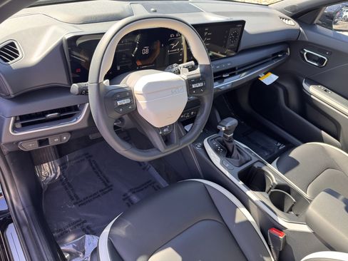 New 2026 Kia K4 EX FWD image 12