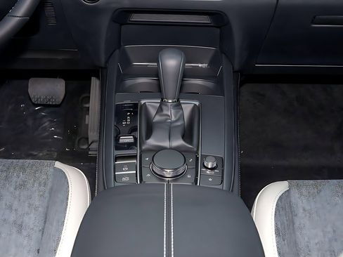 New 2026 MAZDA CX-30 Aire Edition image 23